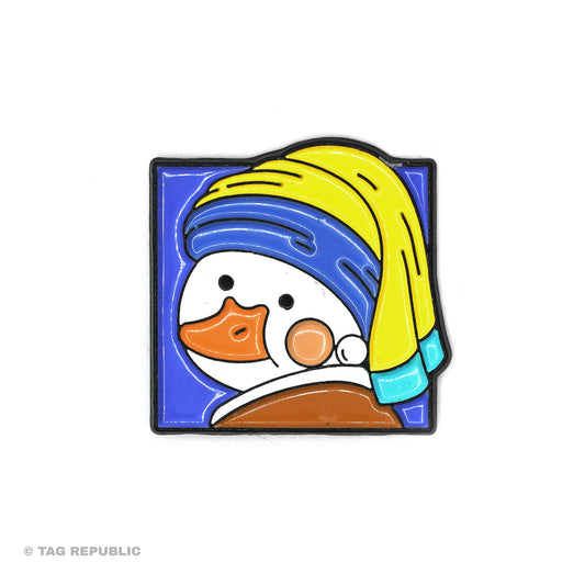 Duck With A Pearl Earring - emalipinssi