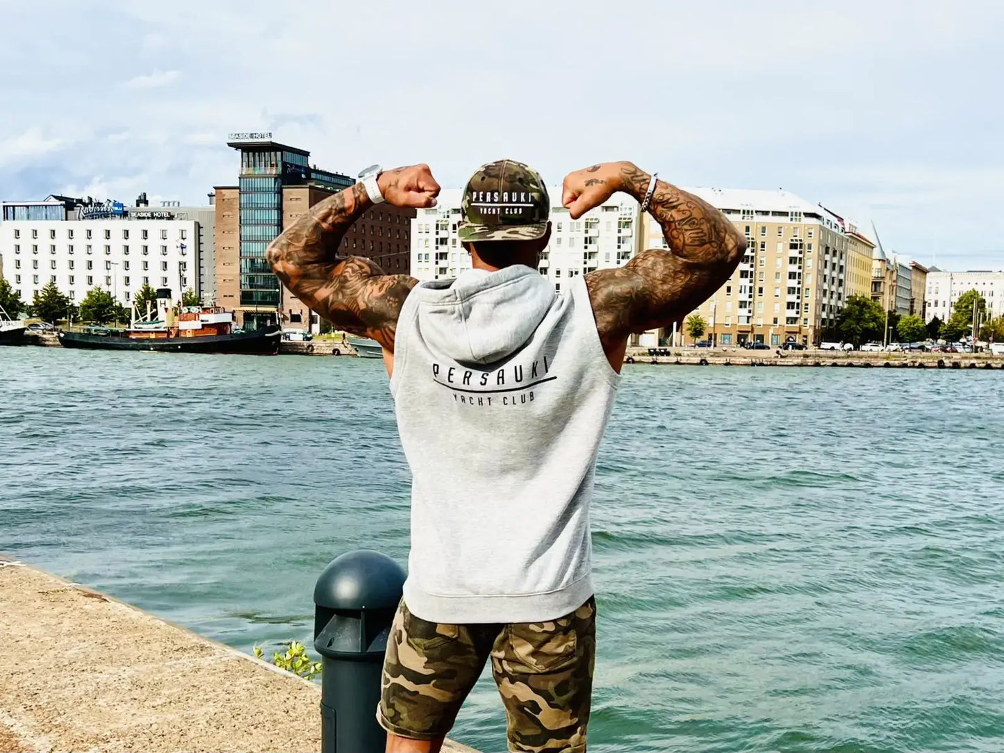 Persauki Yacht Club – Camo Snapback lippis